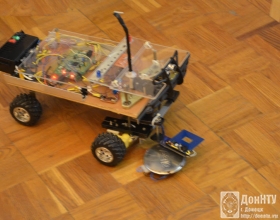 Действующая модель робота для разминирования