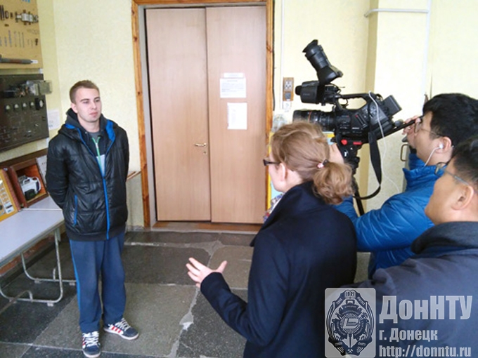 Учебный процесс в лаборатории кафедры горной электротехники и автоматики